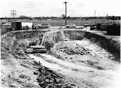 townsville construction equipment mt louisa